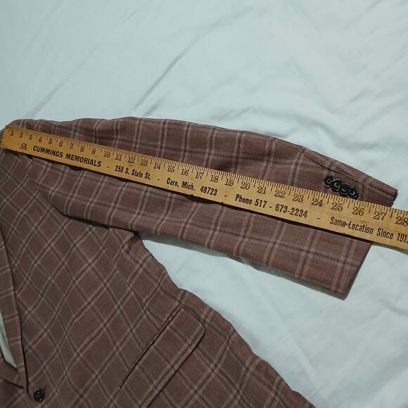 Jos.A.Bank Brrr Comfort Blazer 48L LINEN WOOL Taupe Window Pane Plaid Lined - Picture 14 of 15